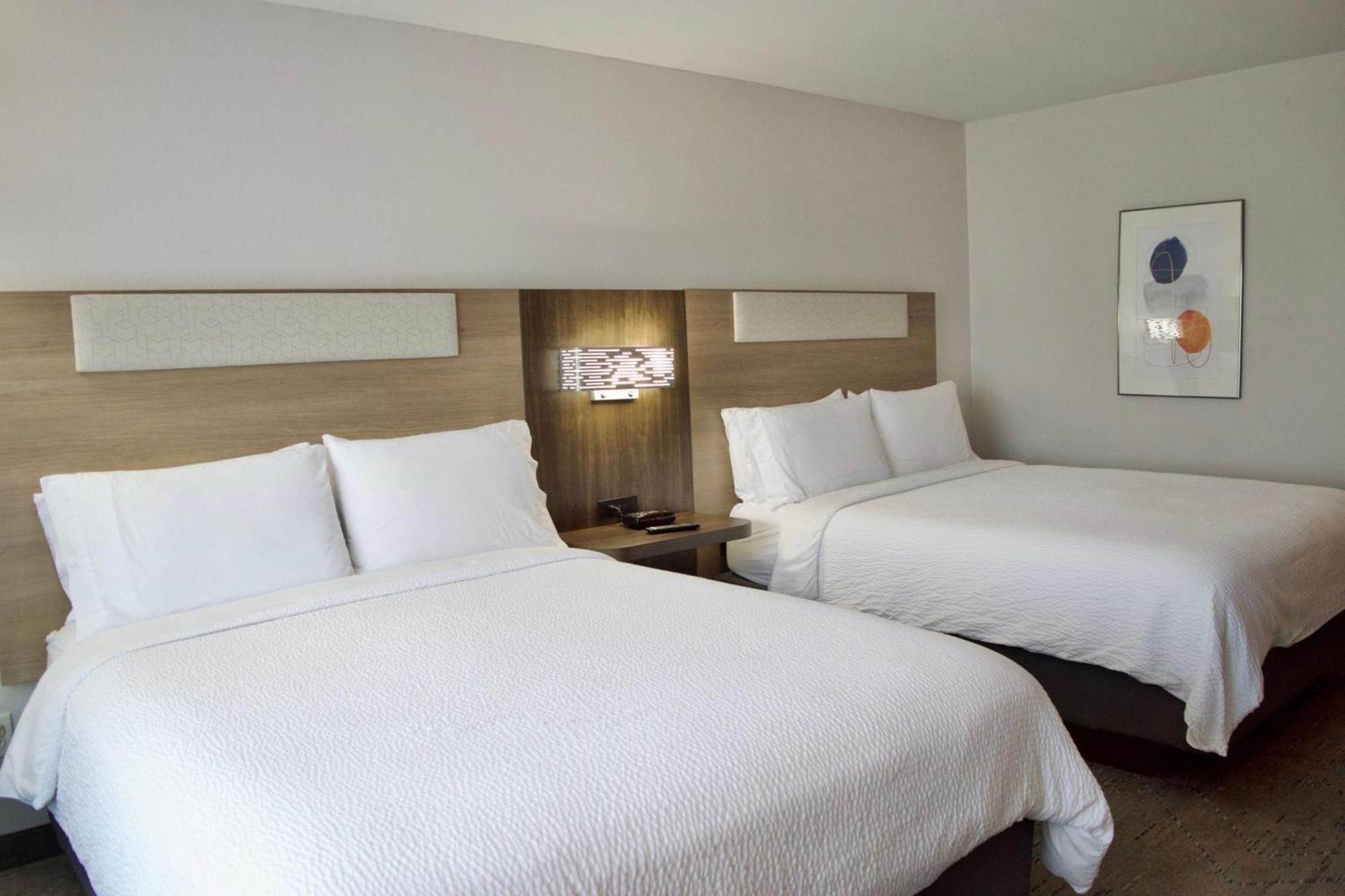 Holiday Inn Express & Suites College Station By Ihg Exterior foto